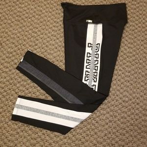 🚨Vs Ultimate Leggings🚨 - Size L